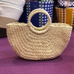 Natural Straw Circle-Handle Tote Bag